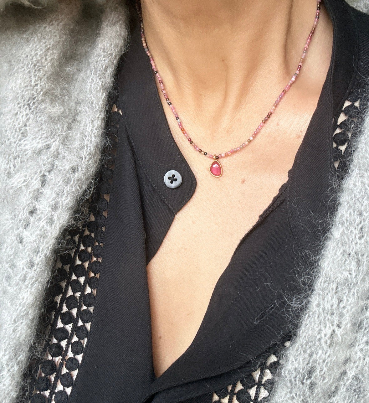 Collier Ina