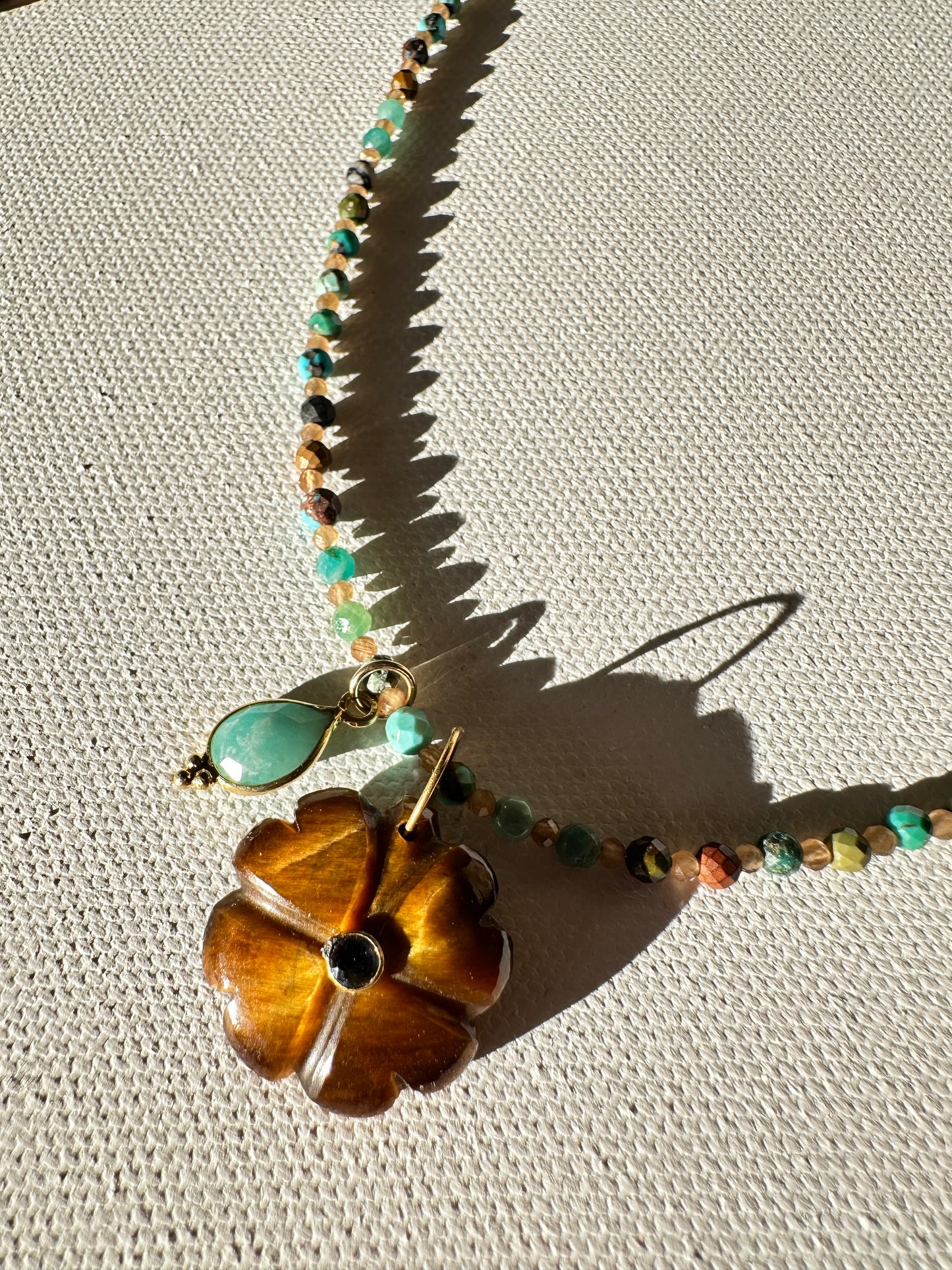 Collier Clover