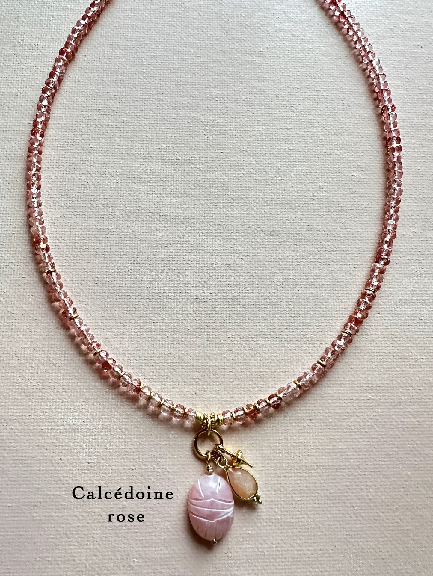 Colliers KHEPRI perles en verre