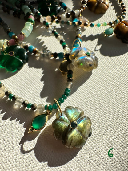 Collier Clover