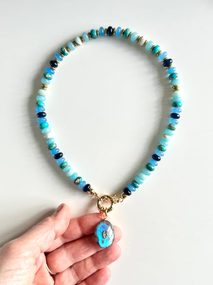 Collier MAHANI Boat long (vendu sans pendentif)