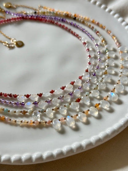 Collier Moon