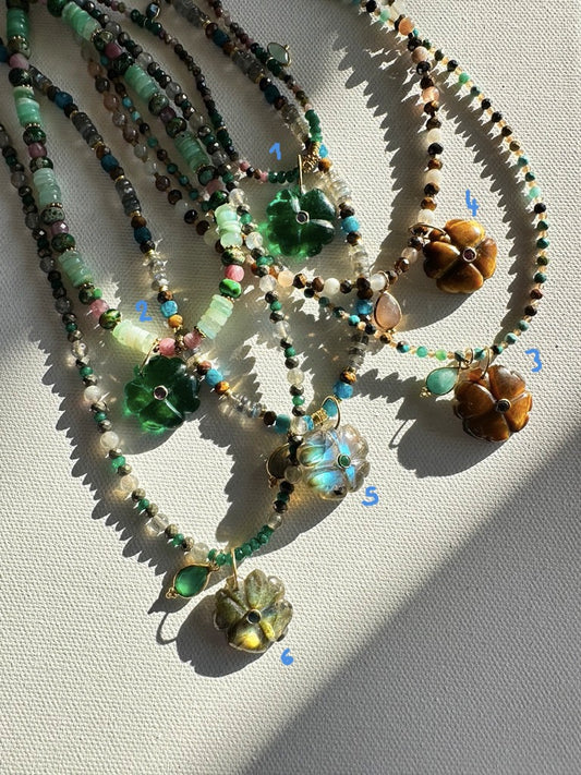Collier Clover