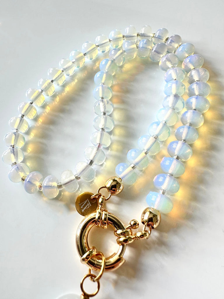 Collier MAHANI Boat court ( vendu SANS pendentif )